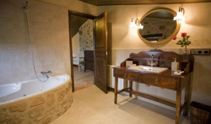 Casa Rural L'Avellana Pinell de Solsones Екстериор снимка